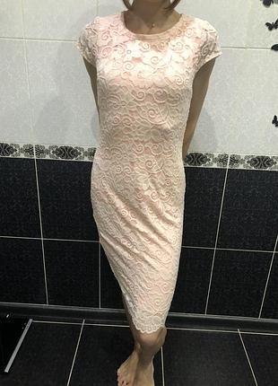 Кружевное платье