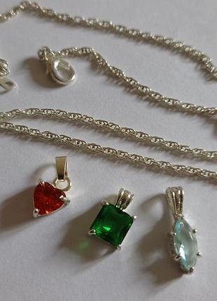 Ланцюжок з кулончиками.