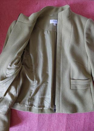 Фірмовий піджак олівкового кольору2 фото
