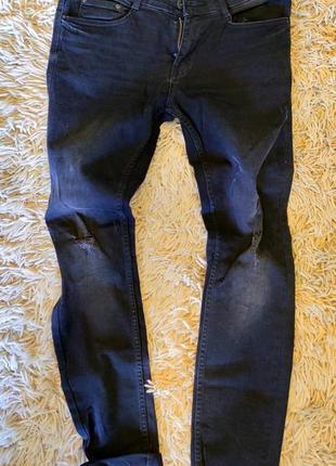Чоловічі модні завужені чорні джинси з потертостями денім skinny fit розмір 32/342 фото