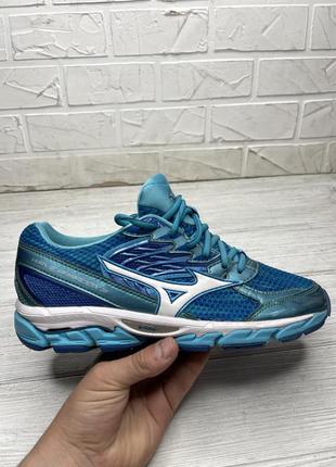 Кроссовки беговые mizuno1 фото