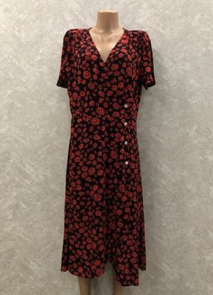 Платье миди на запах в цветы