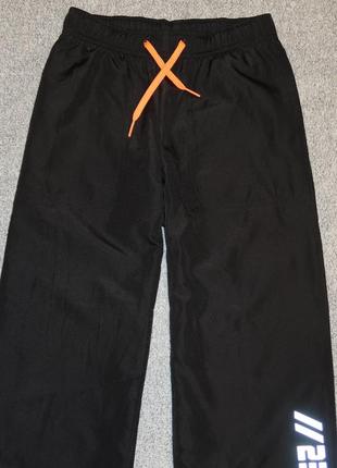 Спортивные штаны h&m на 7-8 лет2 фото