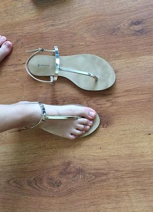 Босоніжки , босоніжки