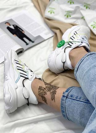 Жіночі кросівки adidas ozweego white chameleon знижка sale9 фото