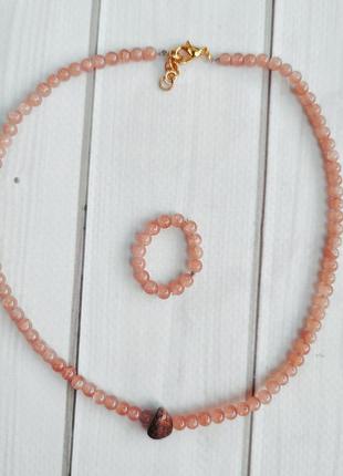 Кольє чокер намисто з колечком з ніжних намистин та натурального камінцю яшми