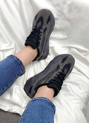 Жіночі кросівки adidas yeezy 700 black 🖤