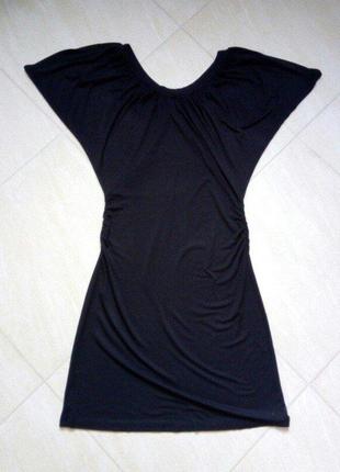 Трикотажное черное повседневное миди-платье1 фото