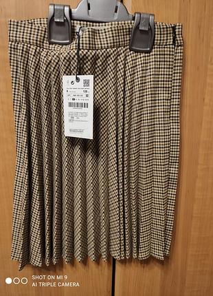 Спідниця плісе для дівчинки фірми zara 8 років зріст 128