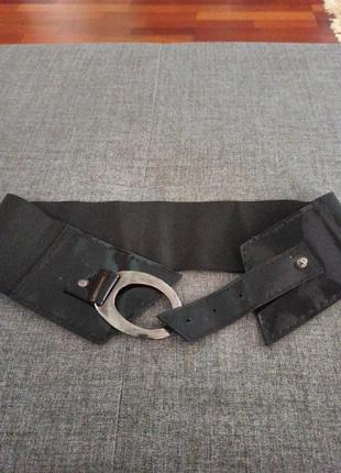 Пояс резинка с лаковыми вставками