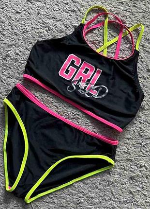 Оригінал.шикарний,яскравий,роздільний купальник page one young