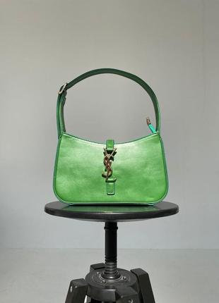 Розкішна яскрава зелена сумочка з червоною підкладкою яскрава зелена сумка з червоною підкладкою всередині під бренд8 фото