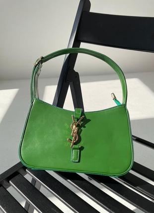 Розкішна яскрава зелена сумочка з червоною підкладкою яскрава зелена сумка з червоною підкладкою всередині під бренд6 фото