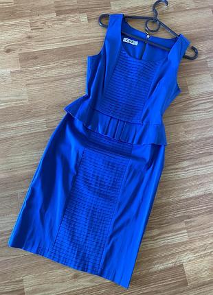 Плаття кольору неві