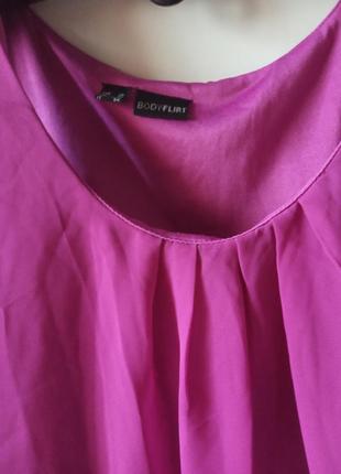 Трендова шовкова асиметрична сукня плаття фрезового кольору від бренду  bodyflirt9 фото