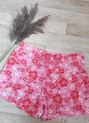 Шорті в квіти легкі