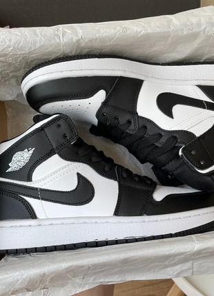 Кросівки найк айр джордан жіночі nike jordan 1 high og black white женские кроссовки найк...