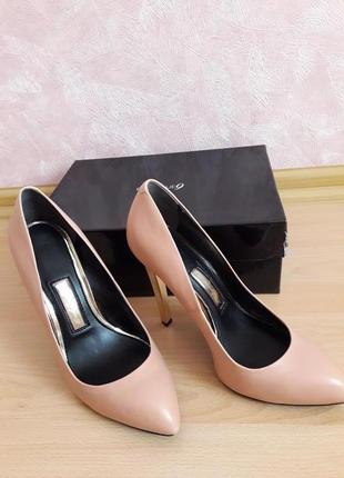 Витончені туфлі з натураьной шкіри від boutique9