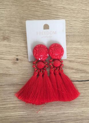 Крупные красные серьги. freedom topshop. америка. новые!