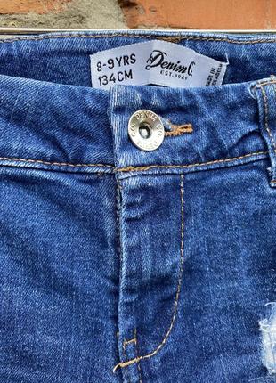 Джинси з вишивкою на дівчинку ,джинсы с вышивкой 8-9 лет4 фото
