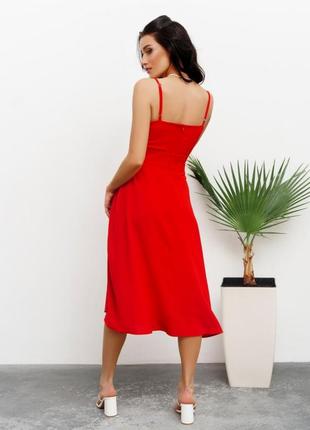 Красное платье на бретельках с завязкой3 фото