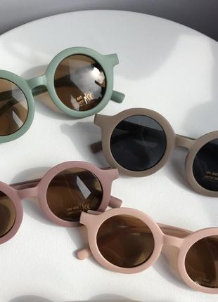 Дитячі сонцезахисні окуляри ,дитячі сонцезахисні окуляри