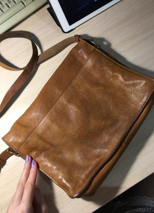 Сумка zara leather messenger bag with golden clasp4 фото