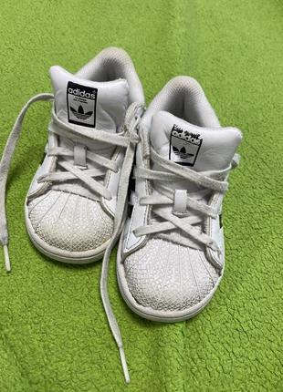 Дитячі кросівки, кеди adidas 252 фото