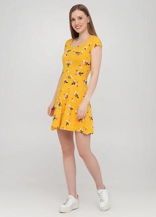 Сукня жіноча літня жовтого кольору c&a