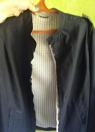 Куртка вітровка м