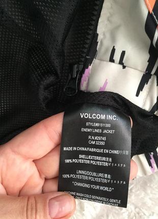 Стильна куртка volcom4 фото