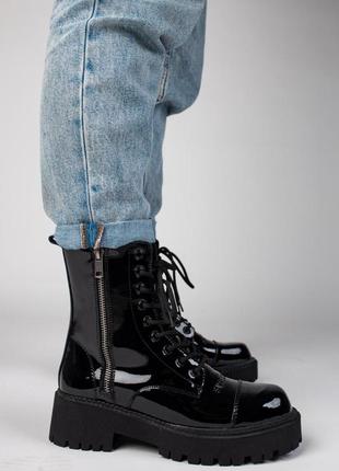 Ботінки жіночі balenciaga boots tractor black patent lacquer

/ женские ботинки баленсияга трактор3 фото