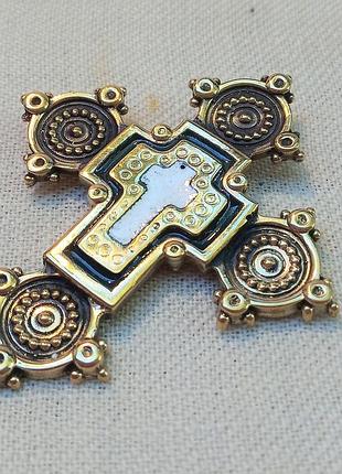 Гуцульський латунний хрест з білою емаллю