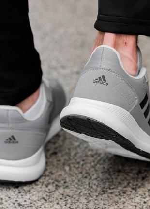 Кросівки adidas7 фото