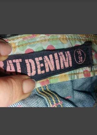 Модные джинсовые бриджи с карманами combat p.10(38)10 фото