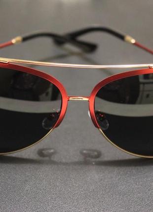 Солнцезащитные очки из полимерной полароидной линзой4 фото