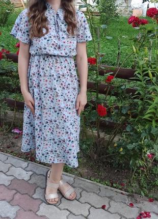 Легка літня сукня1 фото