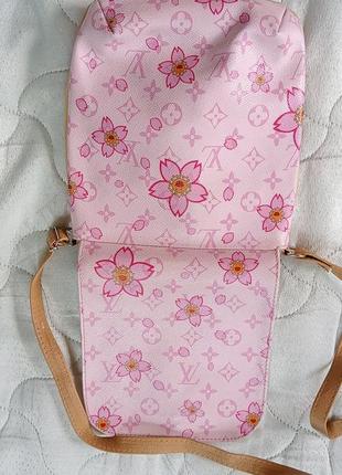 Рожева сумка кросбоди в квіти5 фото