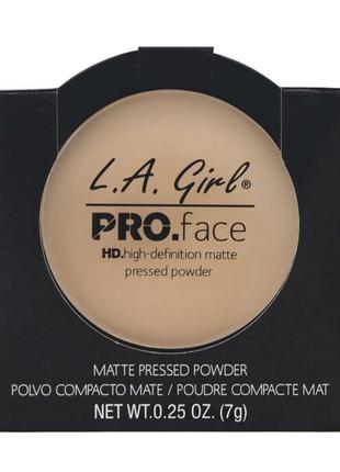 L.a.girl компактная матирующая пудра для лица pro face hd, оттенок «теплая карамель», 7 г