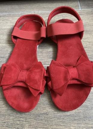 Босоніжки червоні екозамш 37 розмір (маломірки)