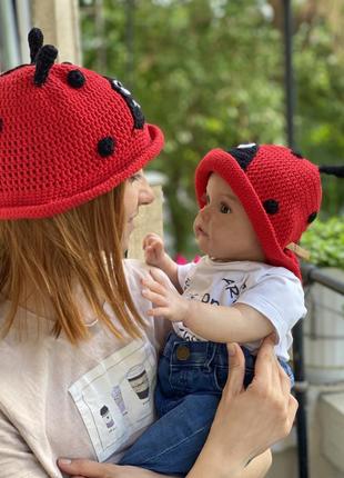 Шляпки летние "божья коровка" family look мама и дочь1 фото