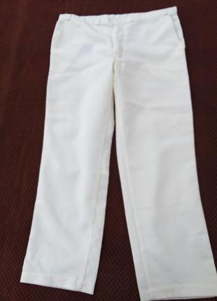 Білі легкі штани