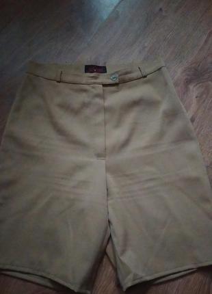 Шорти