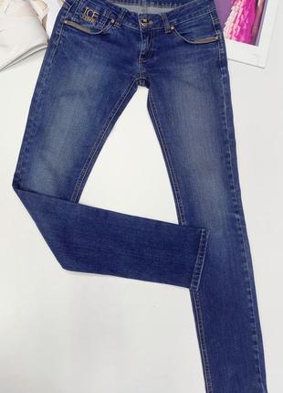 Женские джинсы - скинни темно-синего цвета