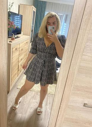 Новий костюм топ та шорти