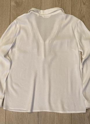 Білосніжна легка блуза з мереживом2 фото