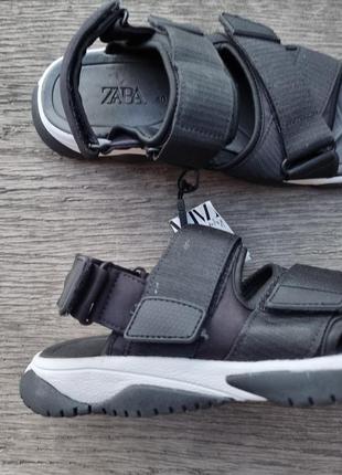 Чоловічі сандалі zara 405 фото