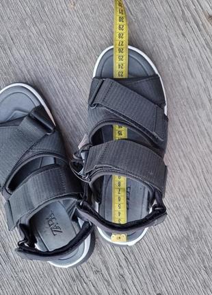 Чоловічі сандалі zara 404 фото