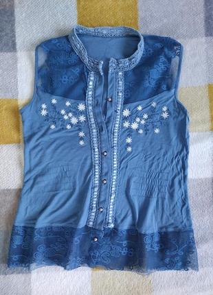 Ніжна блуза на літо