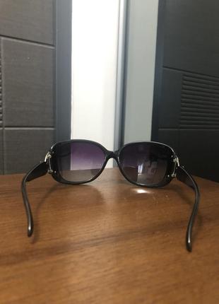 Жіночі сонячні окуляри roberto cavalli5 фото